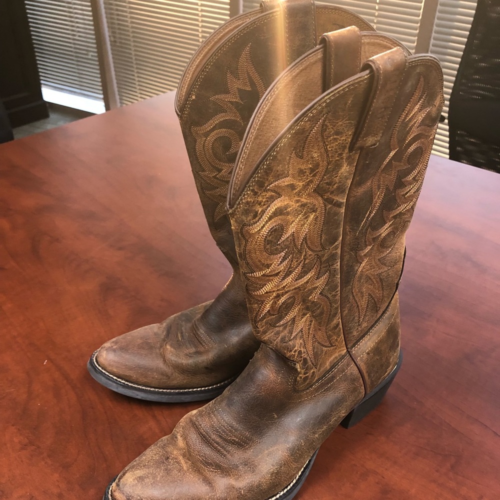 Justin leather boots size 11